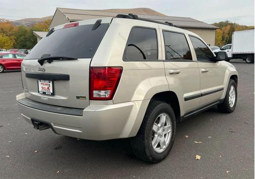 2007 Jeep Grand Cherokee Laredo