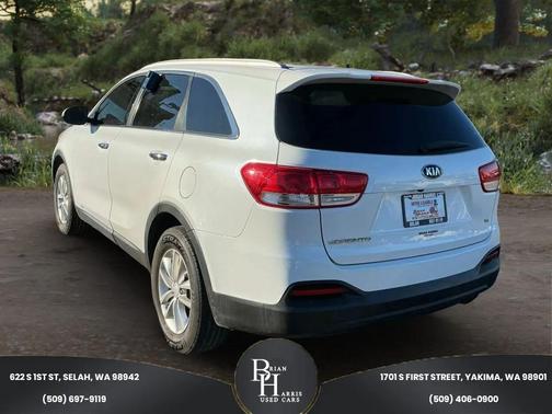 2016 Kia Sorento LX