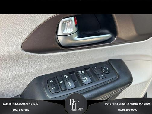 2021 Chrysler Voyager LXI