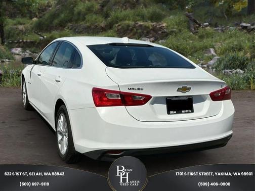 Summit White 2023 Chevrolet Malibu FWD 1LT