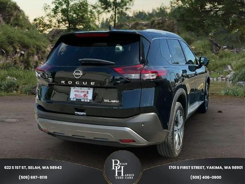 Super Black 2023 Nissan Rogue SL