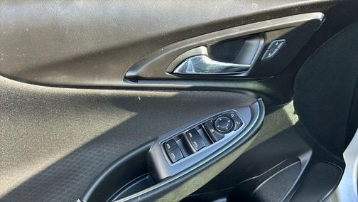 2021 Chevrolet Malibu FWD LT