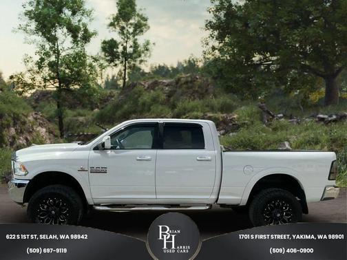 Bright White Clearcoat 2017 RAM 2500 SLT Crew Cab 4x4 6'4' Box