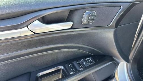 2020 Ford Fusion Titanium