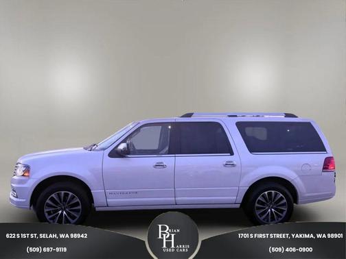 2017 Lincoln Navigator Select