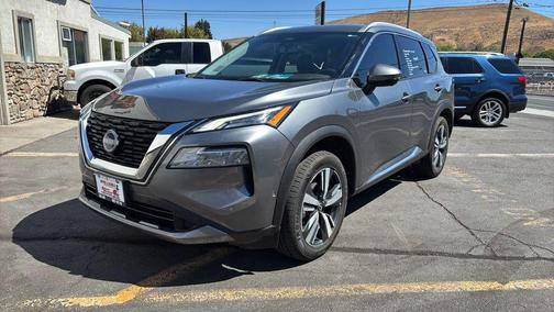 2023 Nissan Rogue SL