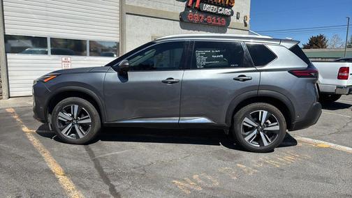 2023 Nissan Rogue SL