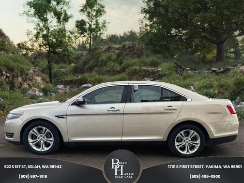 2017 Ford Taurus SEL