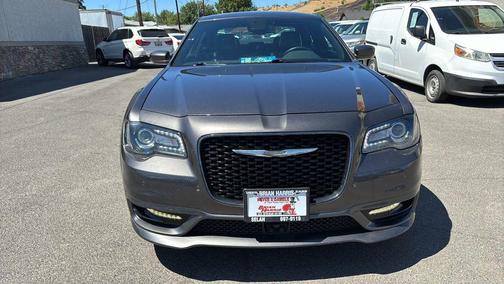 2018 Chrysler 300 S