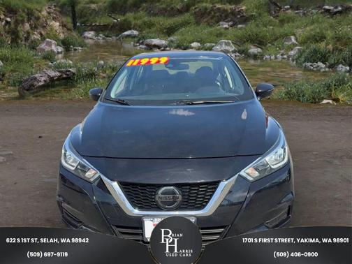 Black 2021 Nissan Versa 1.6 SV
