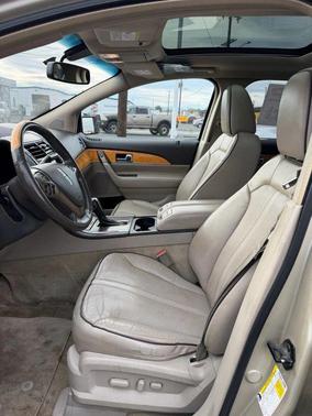 2011 Lincoln MKX Base