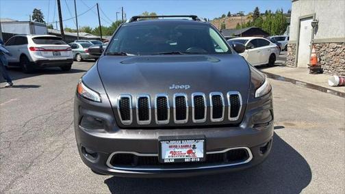 2017 Jeep Cherokee Sport