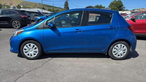 2016 Toyota Yaris L