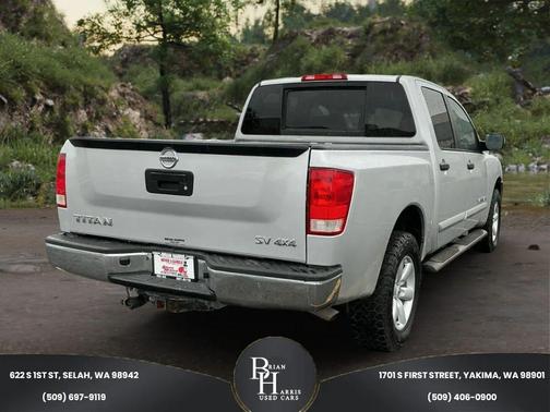 2013 Nissan Titan SV