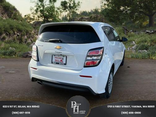 2017 Chevrolet Sonic LT