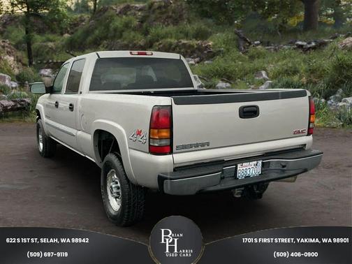 2005 GMC Sierra 2500 SLE H/D Crew Cab