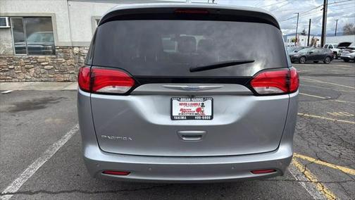 2018 Chrysler Pacifica Touring