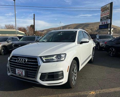 2017 Audi Q7 3.0T Premium