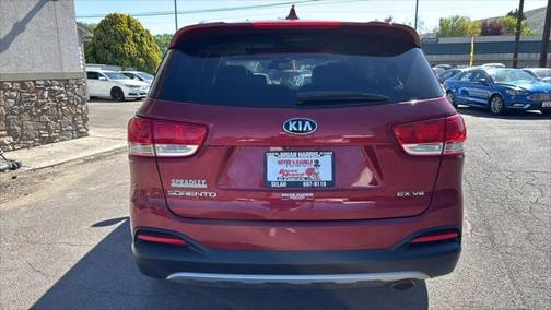 2017 Kia Sorento EX