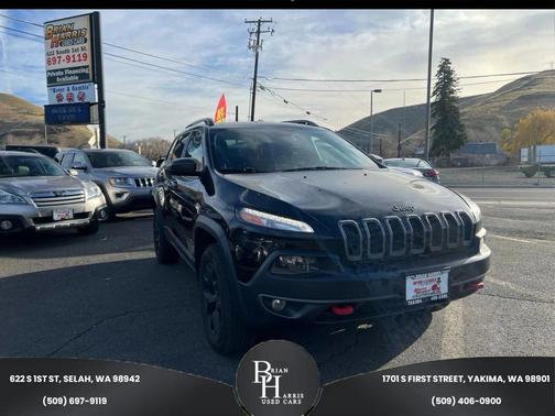 2017 Jeep Cherokee Sport