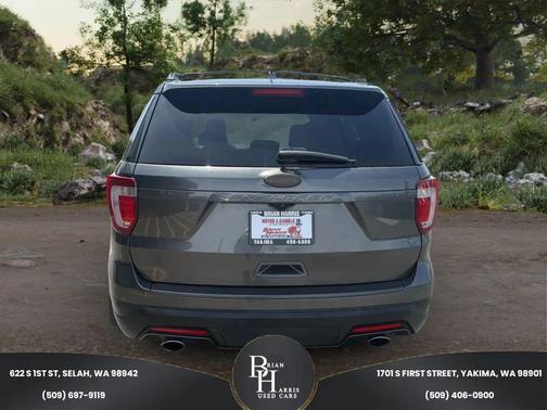 Magnetic Metallic 2018 Ford Explorer XLT