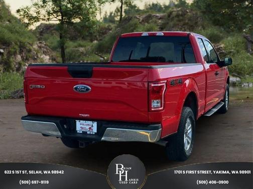 Red 2016 Ford F-150 XLT