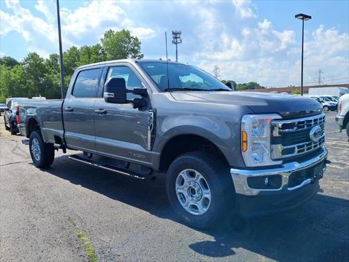 2025 Ford F-350 XLT