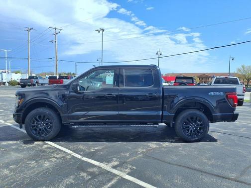 AGATE BLACK METALLIC 2026 Ford F-150 XLT
