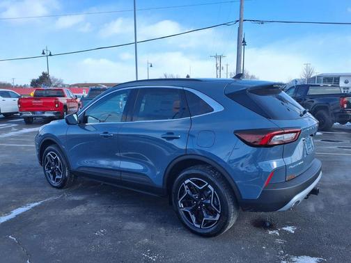 2026 Ford Escape Platinum