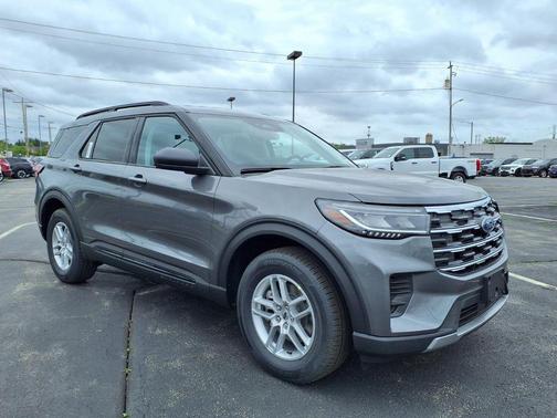 CARBONIZED GRAY METALLIC 2026 Ford Explorer Active