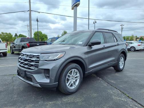 CARBONIZED GRAY METALLIC 2026 Ford Explorer Active