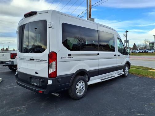 2024 Ford Transit-250 Base