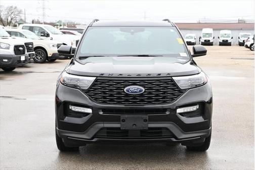 2023 Ford Explorer ST-Line