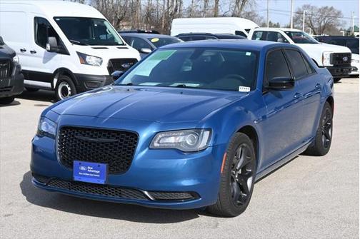 2021 Chrysler 300 Touring