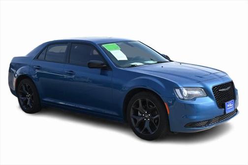 2021 Chrysler 300 Touring