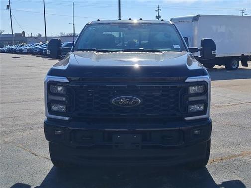 2025 Ford F-350 XLT