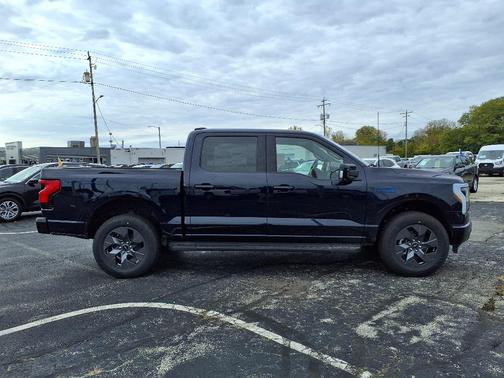 2025 Ford F-150 Lightning LARIAT