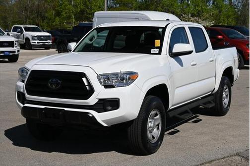 2022 Toyota Tacoma SR