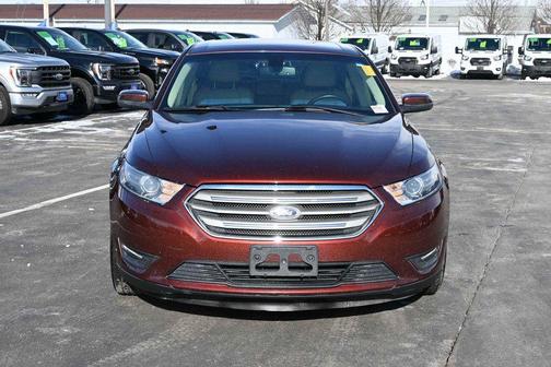 2015 Ford Taurus SEL
