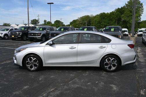Silky Silver 2019 Kia Forte LXS