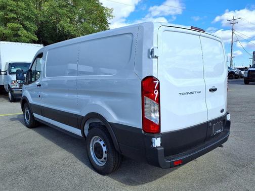 2025 Ford Transit-150 Base