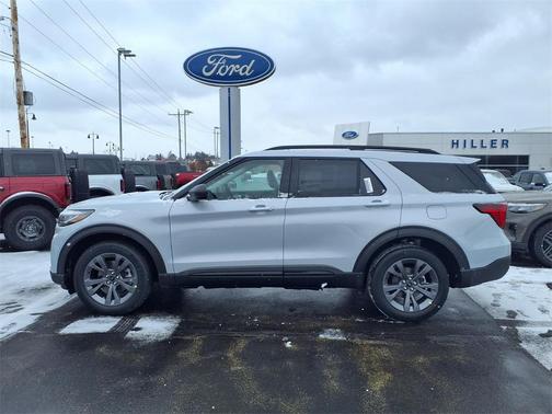 2026 Ford Explorer Active w/200A Pkg