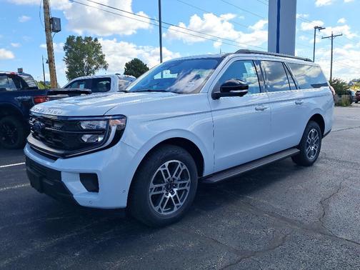 2025 Ford Expedition Max Active 4x4