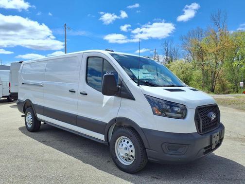 Oxford White 2026 Ford Transit-250 Base