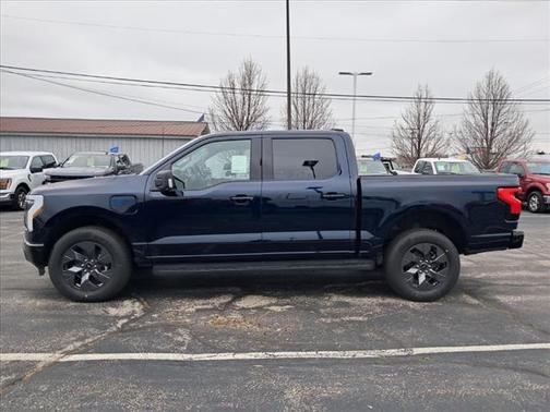 2025 Ford F-150 Lightning Flash