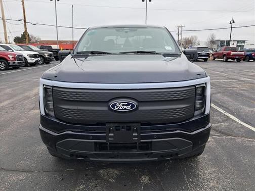2025 Ford F-150 Lightning Flash