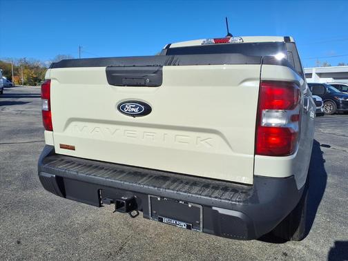 2025 Ford Maverick XL