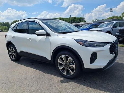 2025 Ford Escape Platinum