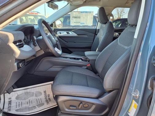 2026 Ford Explorer Active (200A)