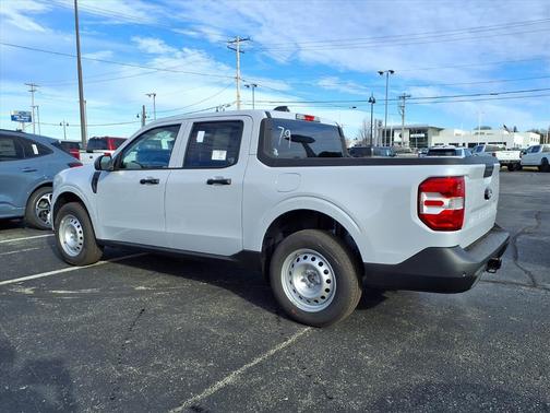 2025 Ford Maverick XL